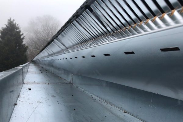 aluminium-dakvoetprofielen-tegen-steenmarters-in-huis-1.jpg